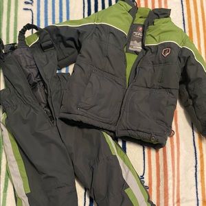 Toddler size 2 boys snowsuit